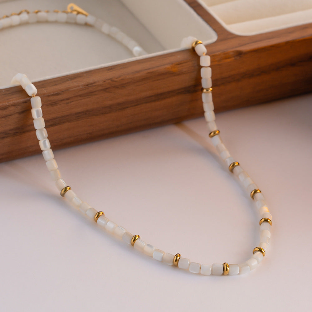 CORAL BAY NECKLACE