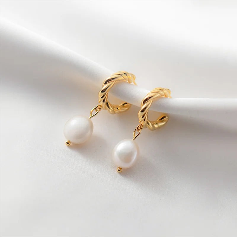 Freshwater Pearl Drop Earrings